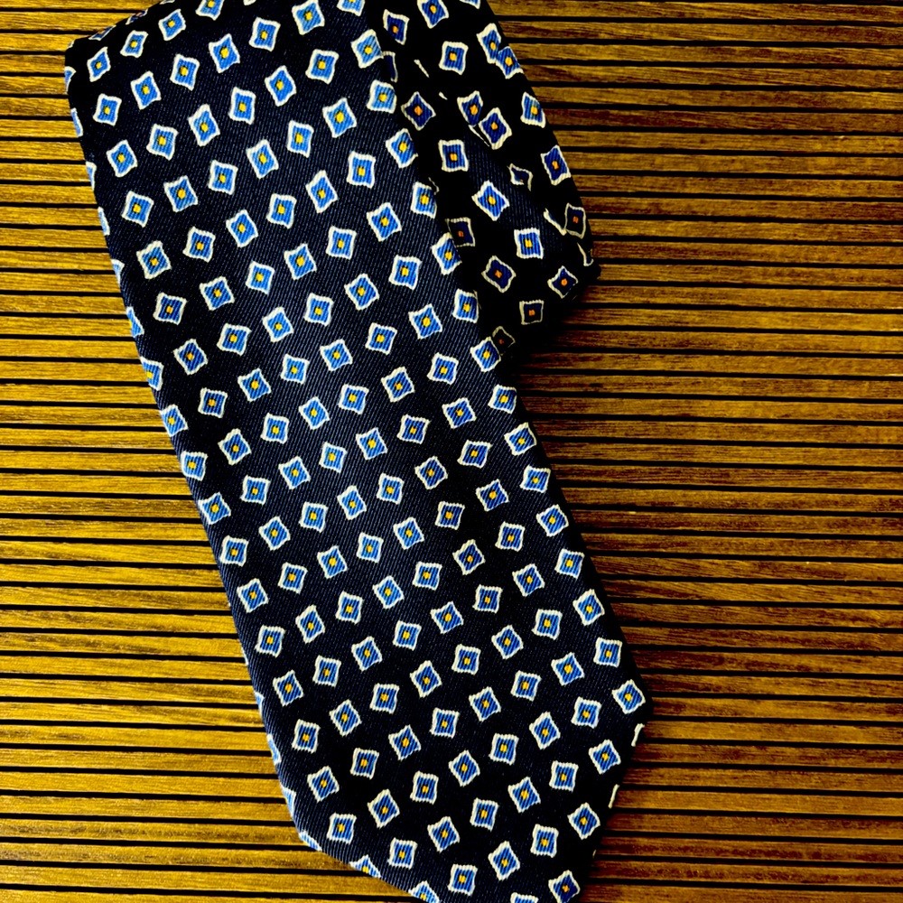Polo by Ralph Lauren
100% Silk Tie
